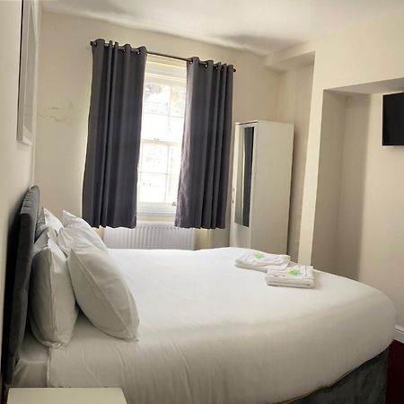 Oban Victoria Hotel ลอนดอน ภายนอก รูปภาพ